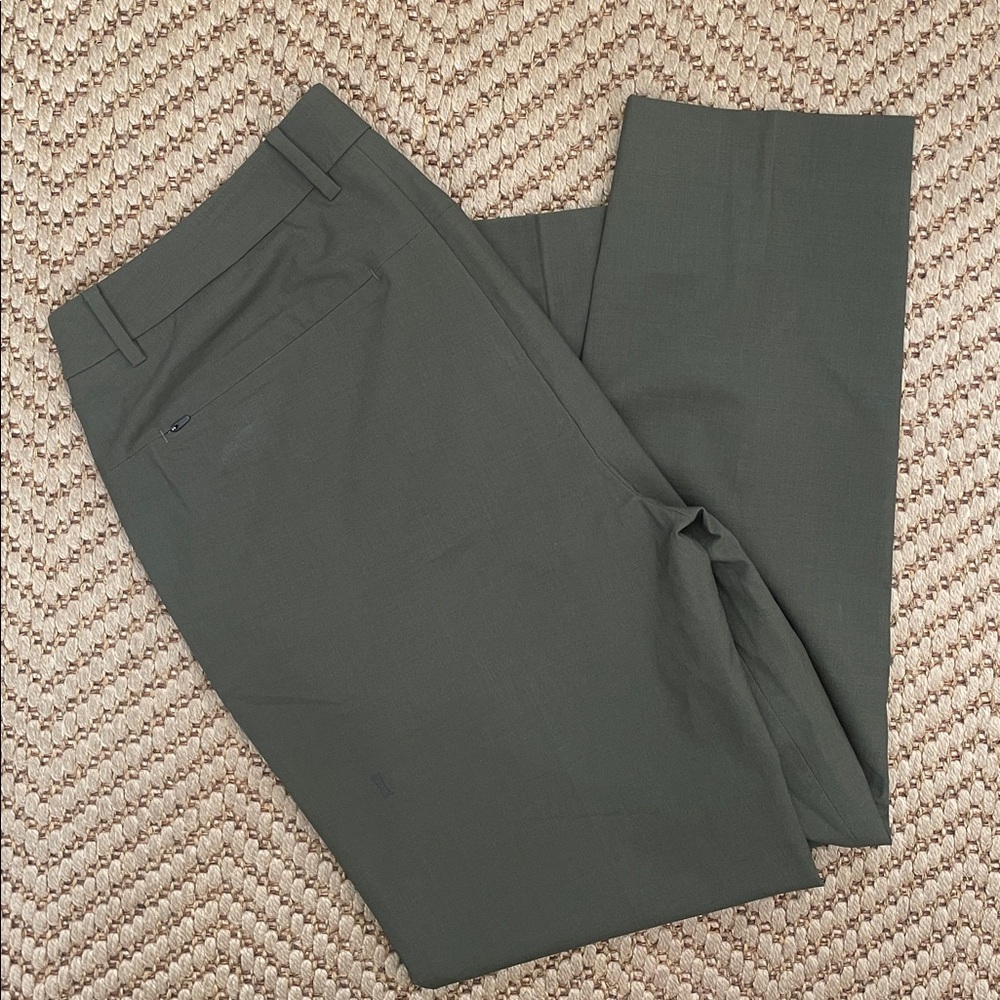 Kit and Ace - Linen Blend Straight Legged Pants - Green - 34